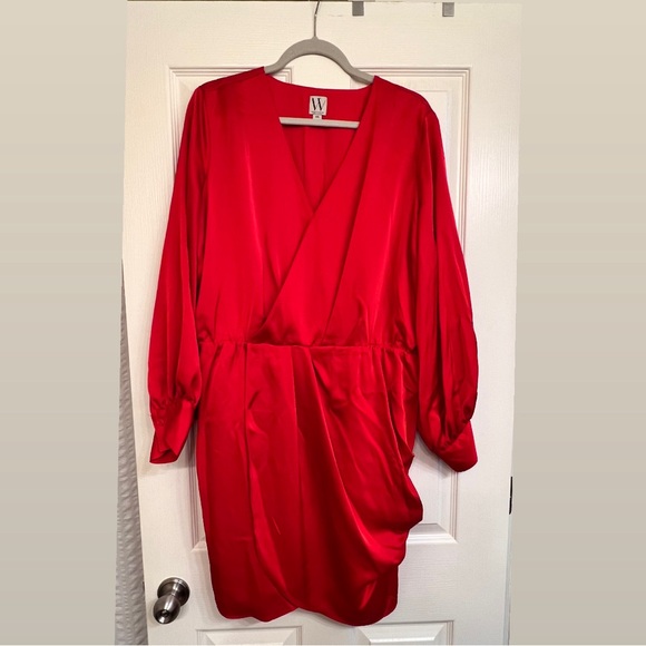 Red Dress - Picture 1 of 4